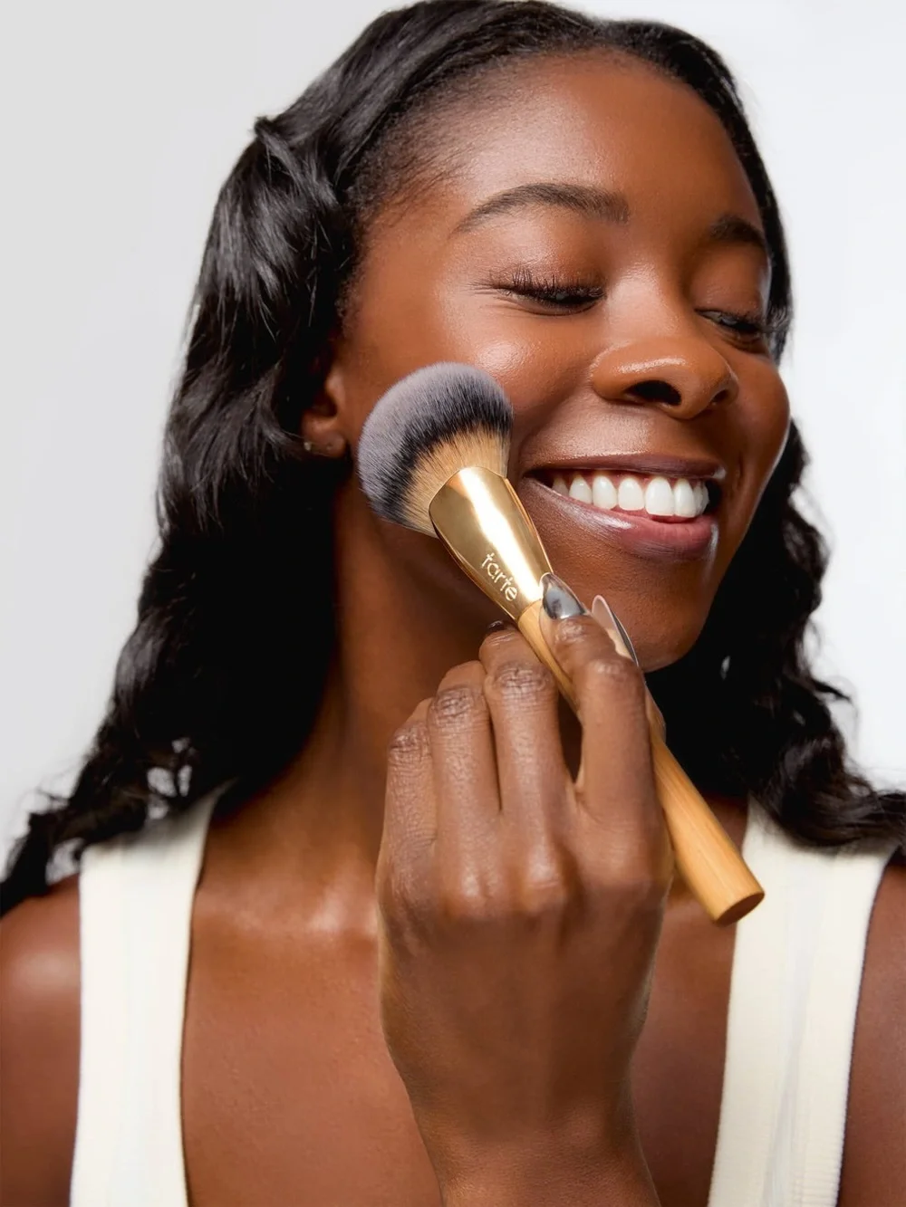 Tarte full fan powder brush